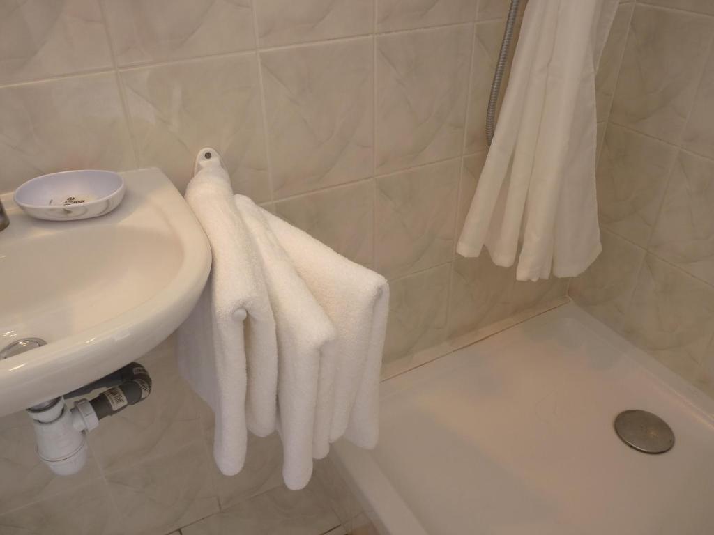 לה לבאנדו Hotel L'Oustaou חדר תמונה